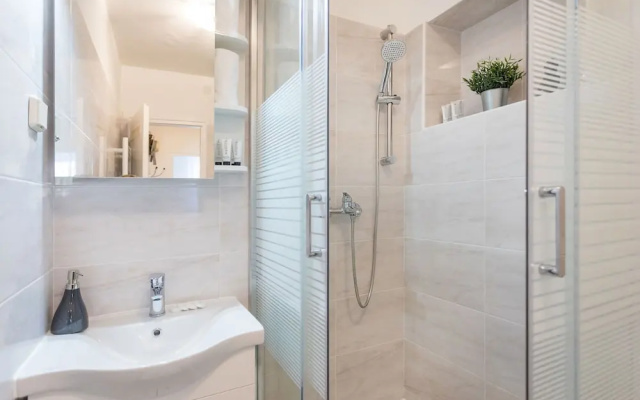 Modern Studio in Old Town - BEST LOCATION