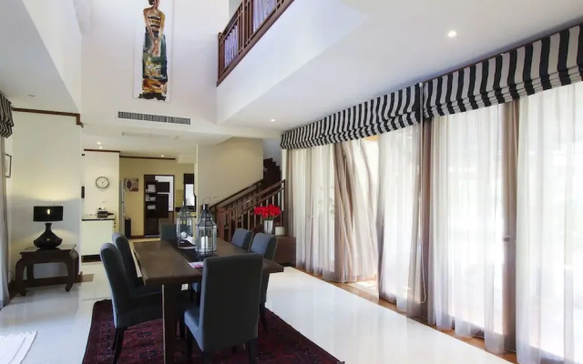 Laguna Golf Villa