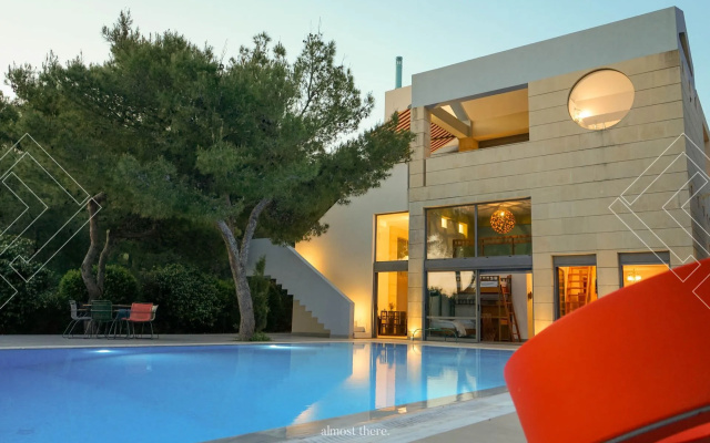 Vivestia Athens