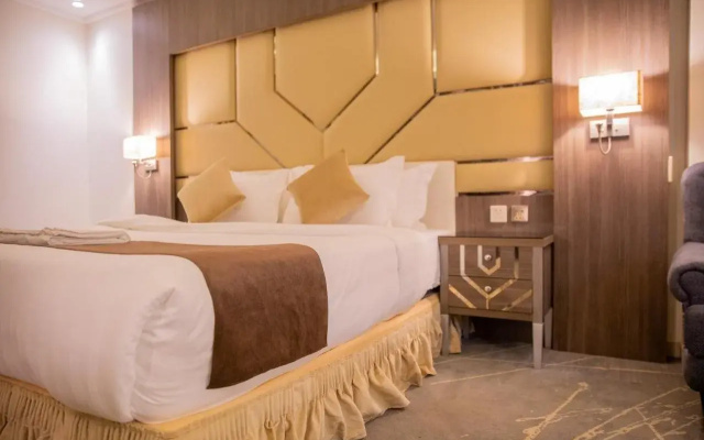Diamond First Operation and Management Guest House Hotel