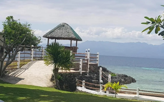 Tauig Beach Resort
