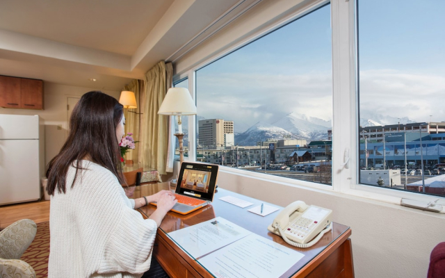 Anchorage Grand Hotel