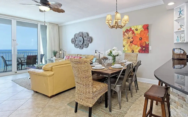 San Carlos #605 by Southern Vacation Rentals
