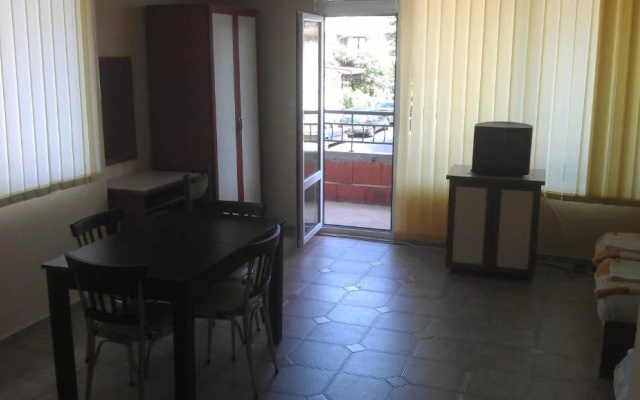 Guest House Polikseni