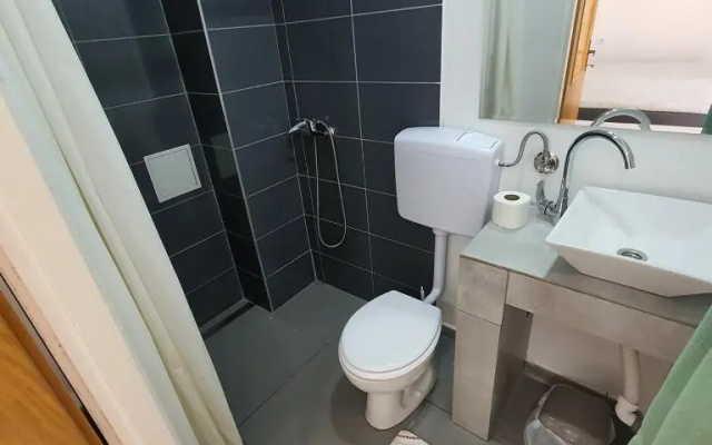 Budget Apartment LeLo Center 4