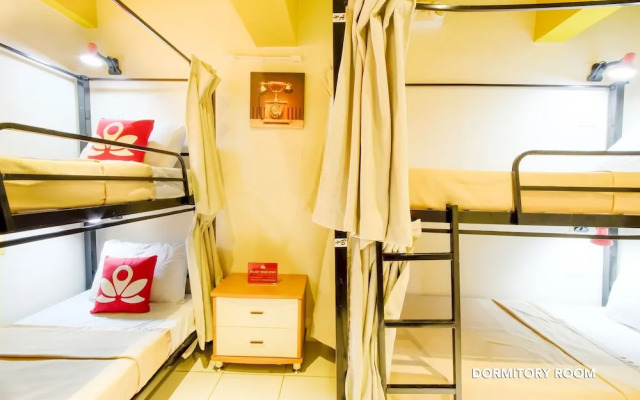 ZEN Hostel Panay Ave. QC