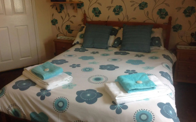 Cleasewood Guest House