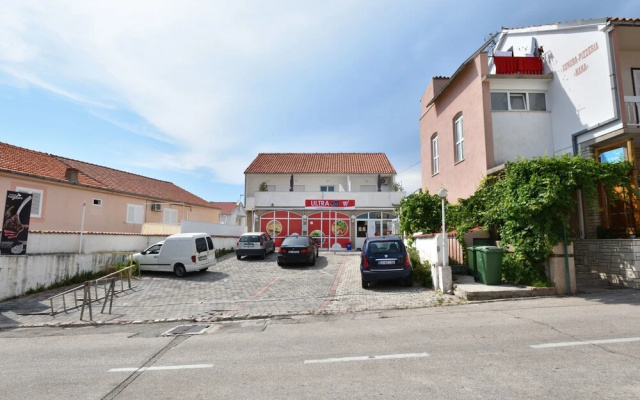 Apartments Leonardo