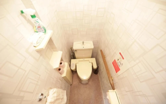 Omotenashi House Part 1 (174-1)
