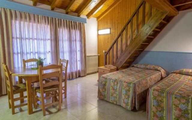 Aparthotel les Corts
