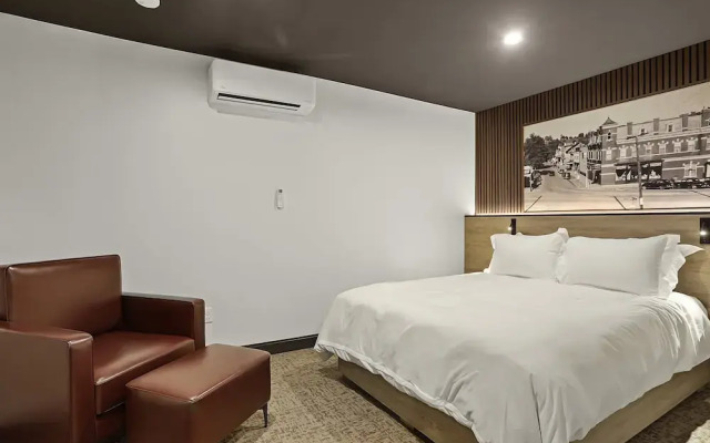 The Hermann Motel