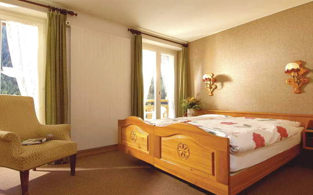 Minotel Glacier