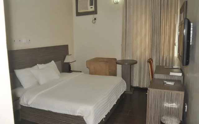 Top Rank Hotels Galaxy