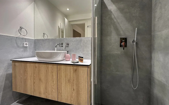 LIV - Modern Comfort Oasis in Pagrati