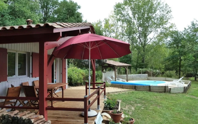 Villa With 2 Bedrooms in Saint-laurent-des-hommes, With Wonderful Lake
