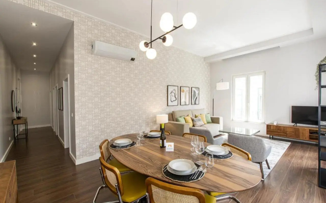 Elegant Sophisticated Campo Ourique by GT House