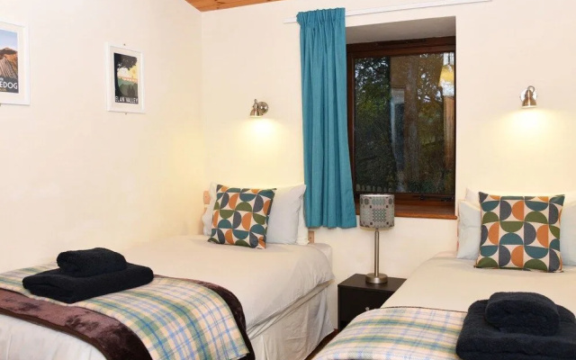 Sycamore Lodge