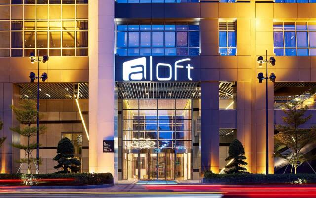 Отель Aloft Guangzhou Tianhe вид на фасад