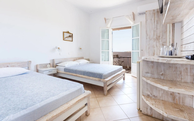 Harama Hotel Schinousa