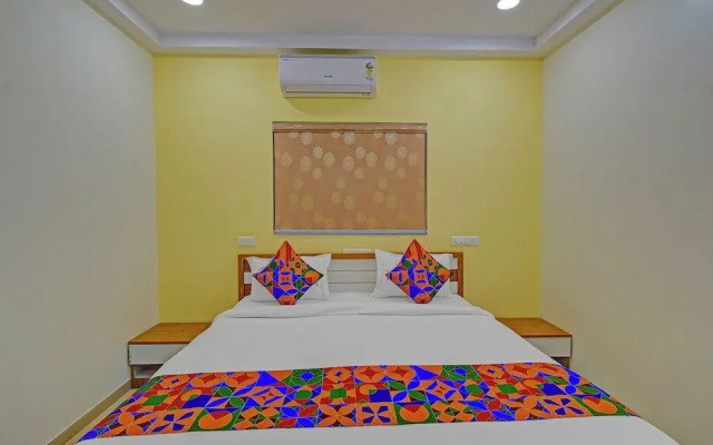 Fabhotel Garapati Grand