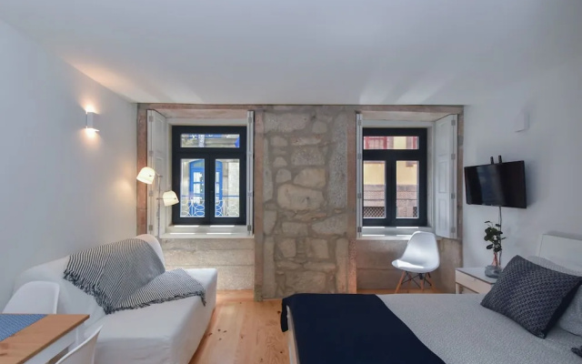Live Porto & Douro - Almada