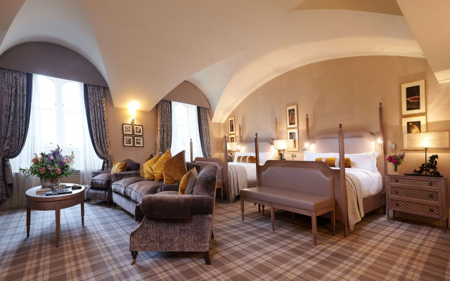 Отель Dromoland Castle