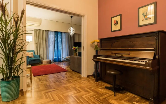 Modern - Vintage Apartment by Acropolis Museum