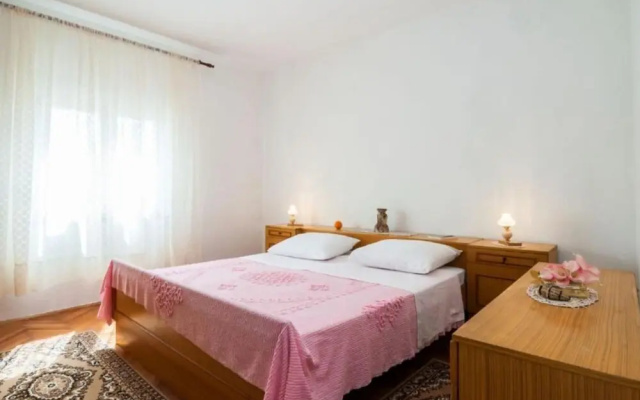 Seaside Oasis Apartments on Island Ugljan