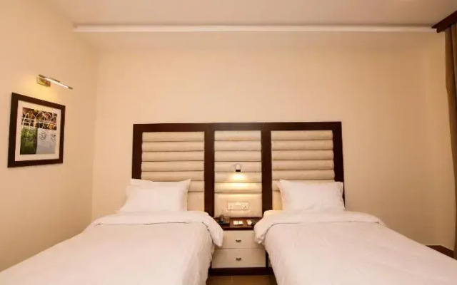 Hotel One Rahim Yar Khan Club Road