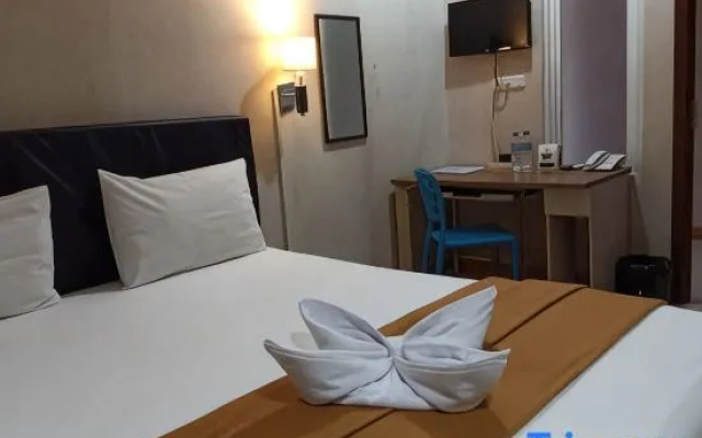 Mottomo Inn Manado