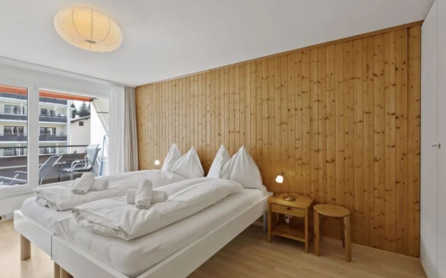 Nr.68 Haus Ladina