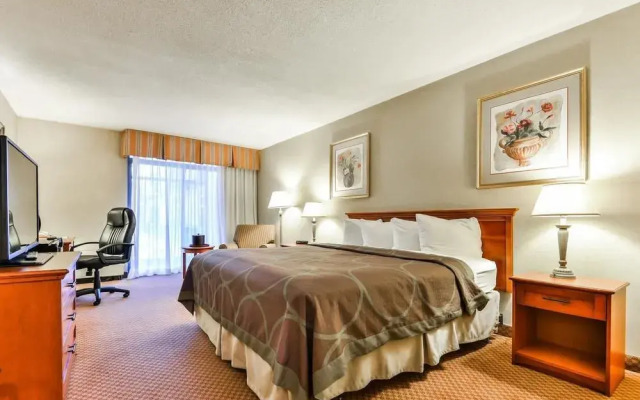 Quality Hotel And Conference Centre Oshawa