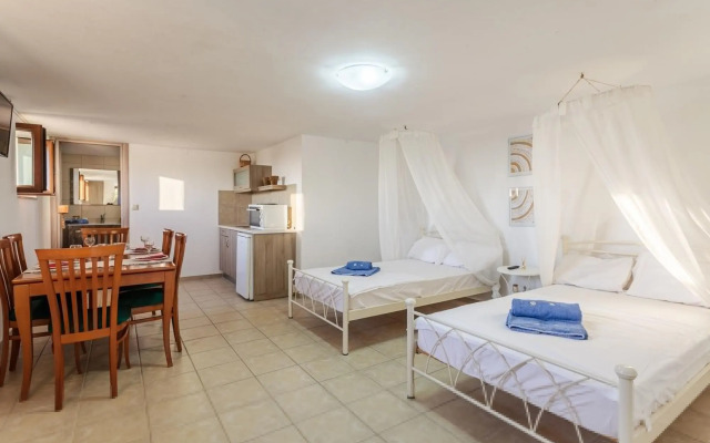Mani Summer Escape - Spacious Home Fully Equipped