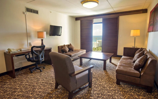 Oceanview Hotel & Residences