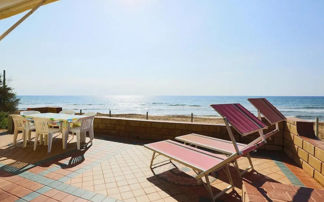 Apartment in Triscina by the Sea With Pools