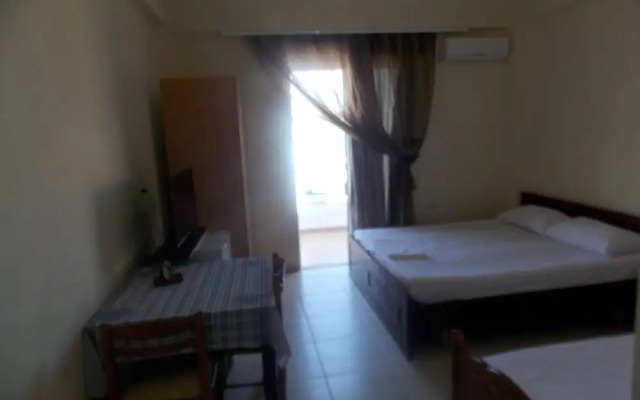 Camela Apartments