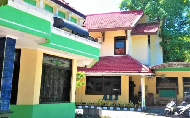 Wisma Tamu Surabaya