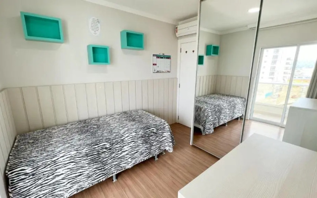 Excelente apartamento 2 suítes em Porto Belo