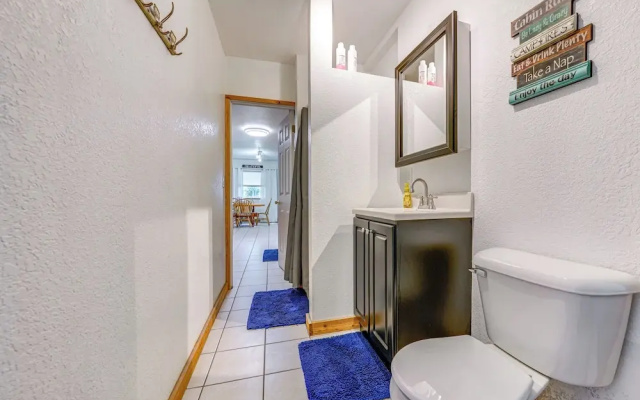 Riverfront Dixon, Illinois, Vacation Rental!