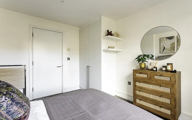 Tranquil Belsize Park Haven With Stunning Views