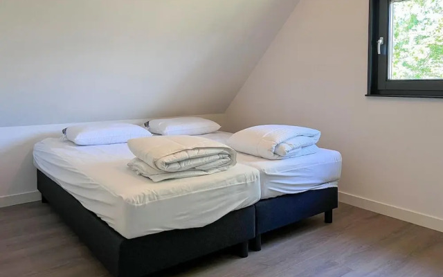 Eco-friendly Villa With Terrace and Garden