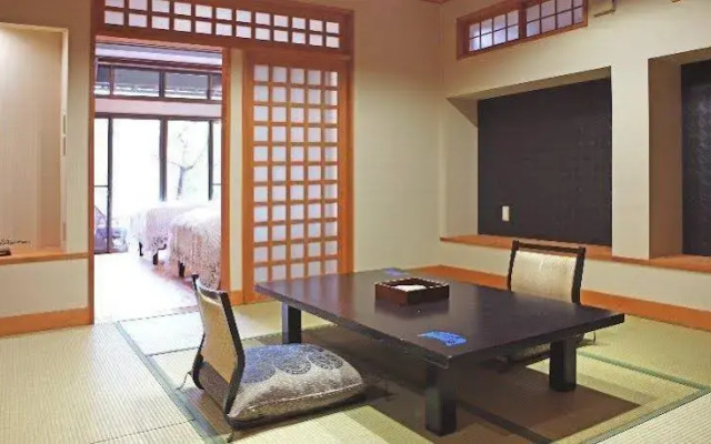 Motoyu Ryokan