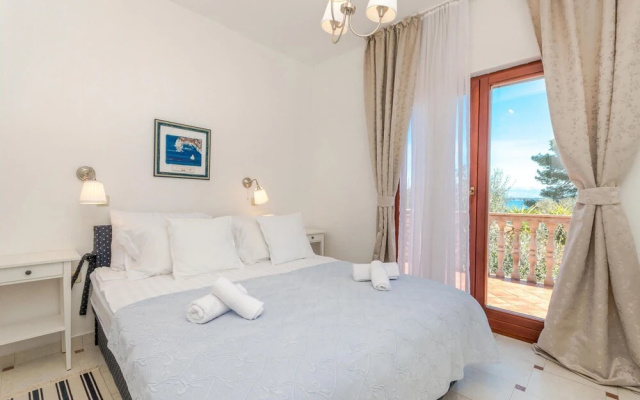 Amazing Home in Ugljan With Wifi and 4 Bedrooms