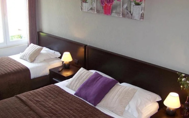 Hotel Bal