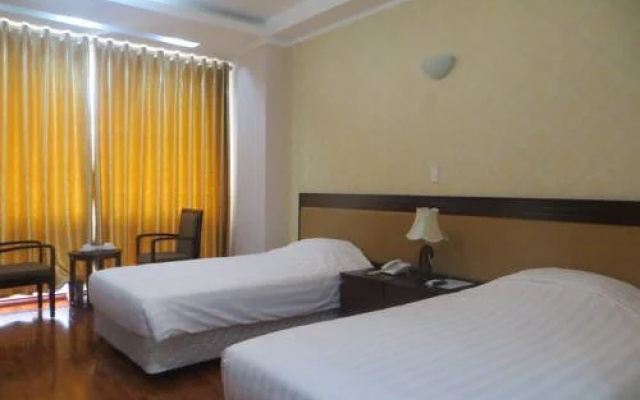 Dien Luc Bai Chay Hotel