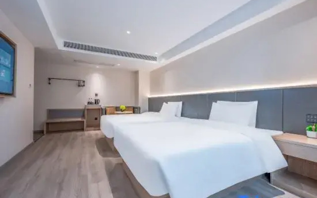 Qiushi Hotel (Urumgi International Convention andExhibition Center Branch)