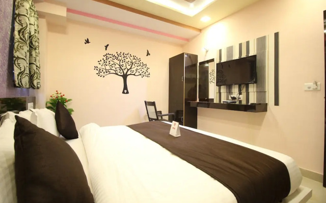 OYO 6478 Hotel Green Land