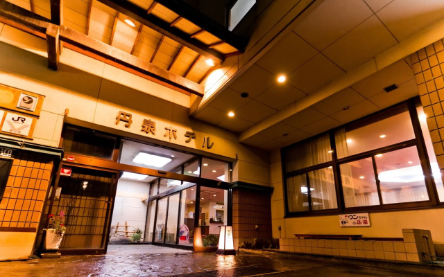 hotelImage
