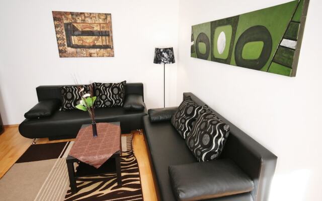 Апартаменты Vienna CityApartments - Premium Apartment Vienna 1 комната для гостей