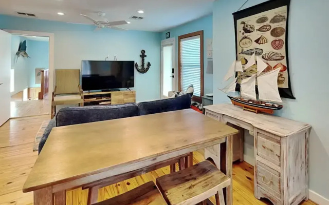 Beach-Inn by Silver Sands Vacation Rentals